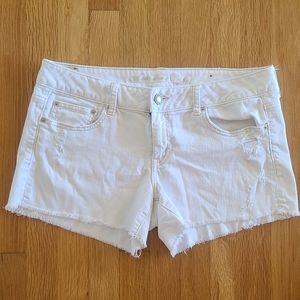 American Eagle White Shorts Sz. 12